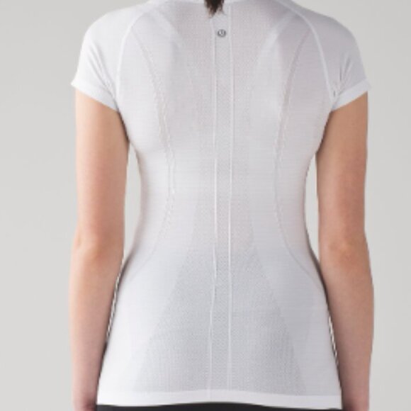 (6061)  🍋 LULULEMON RUN: Swiftly Tech Short Sleeve Crew Sz 10 **LOVED - Picture 3 of 10